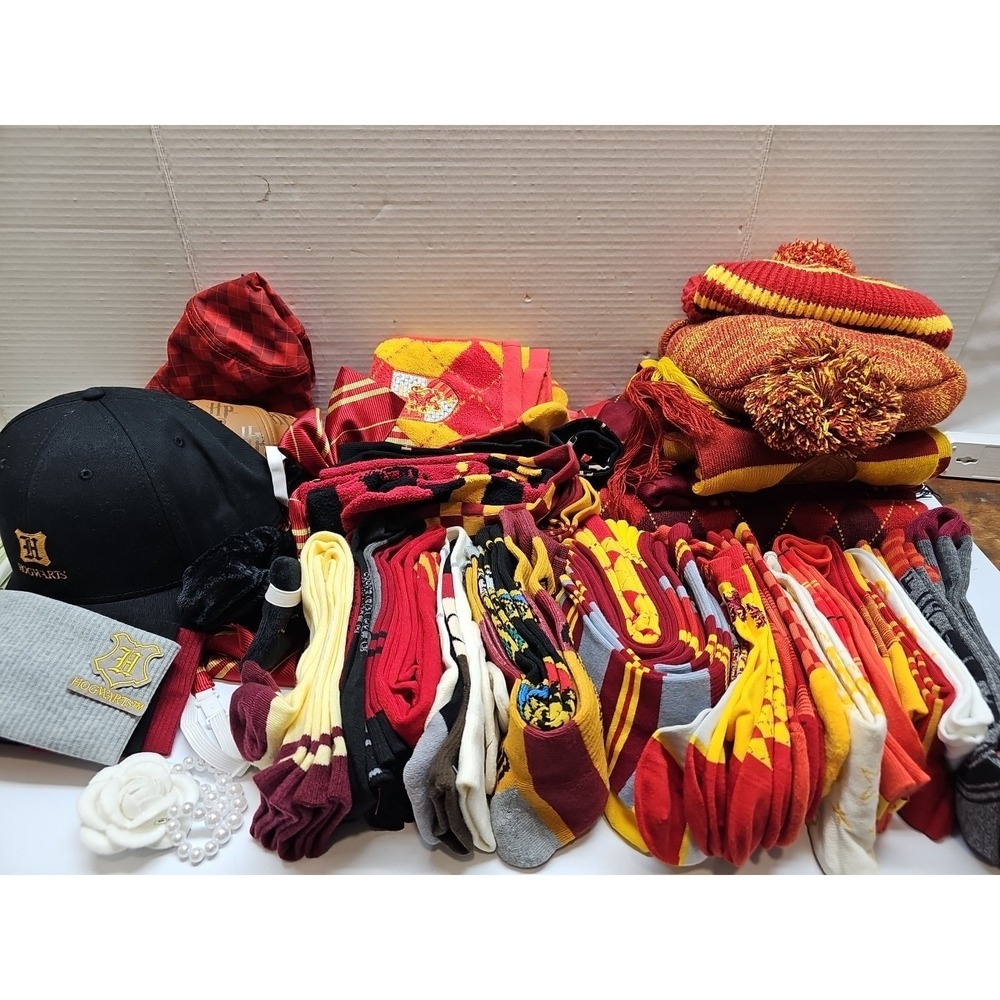 Huge‎ Lot Of Harry Potter Socks, Scarves, Hats, Ties, Headbands